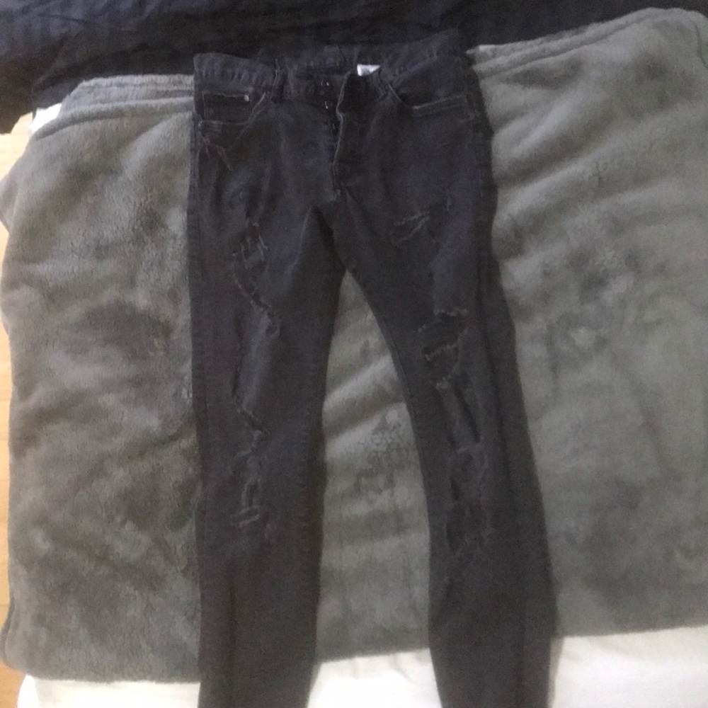 H&M Slim ripped Jeans